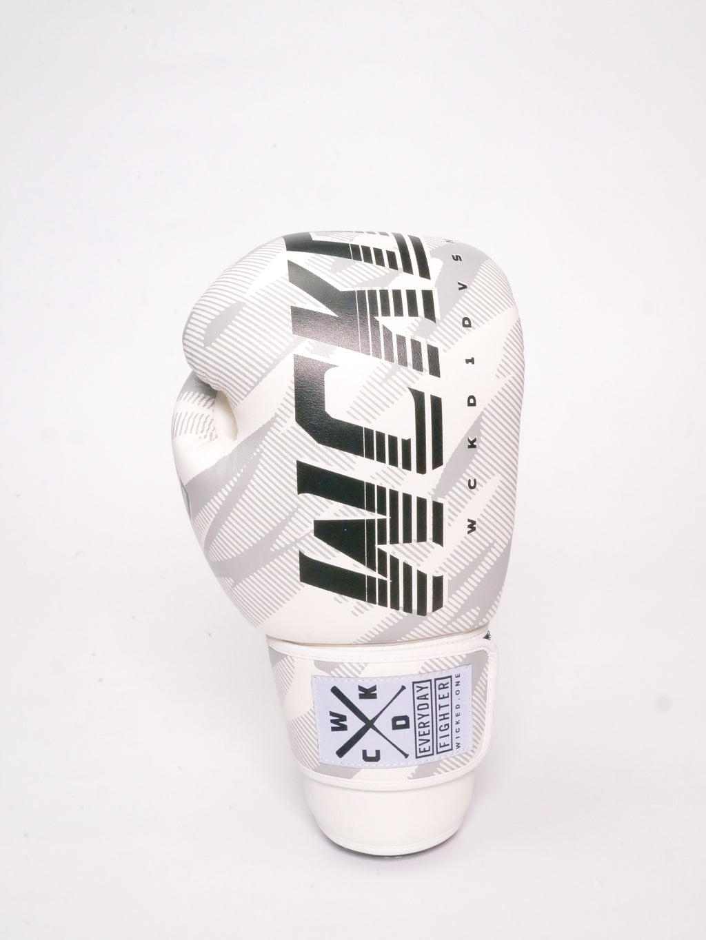 Wicked1 Boxing Gloves UPSET White (MF)Track padding (High density latex)