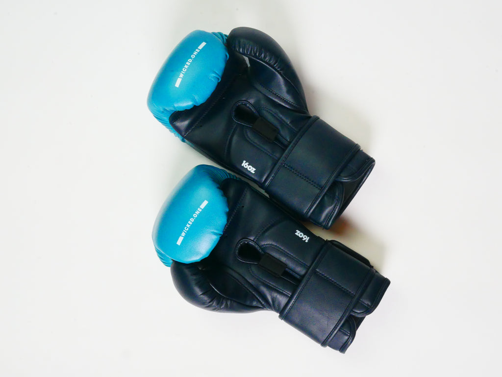 Wicked1 Boxing Gloves RAW (MF)model padding