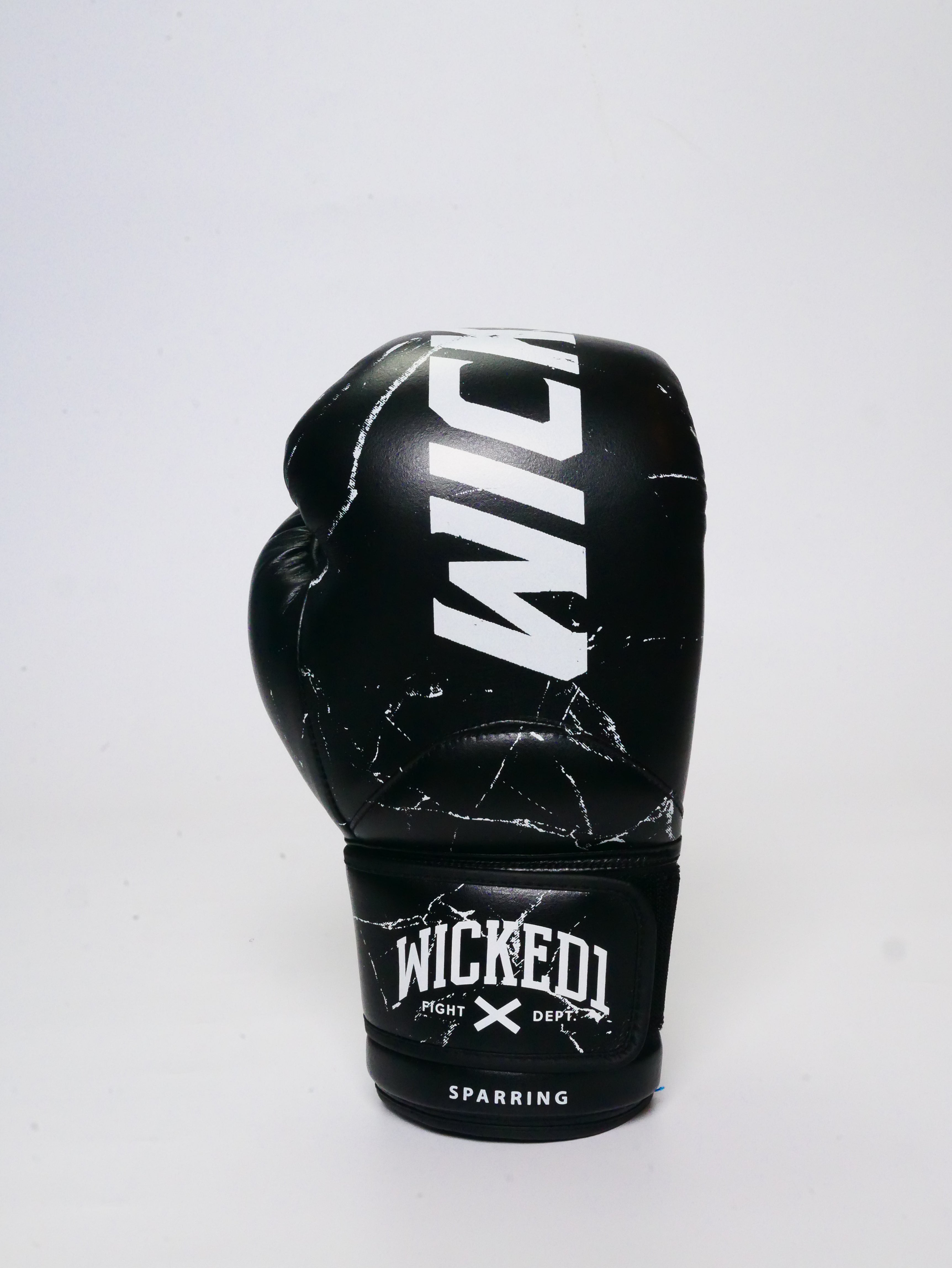 Wicked1 Boxing Gloves Broken Black (leather)