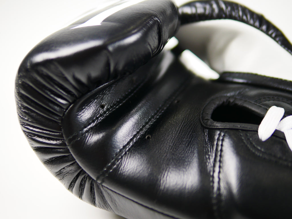 Wicked1 Boxing Gloves Lace up Black