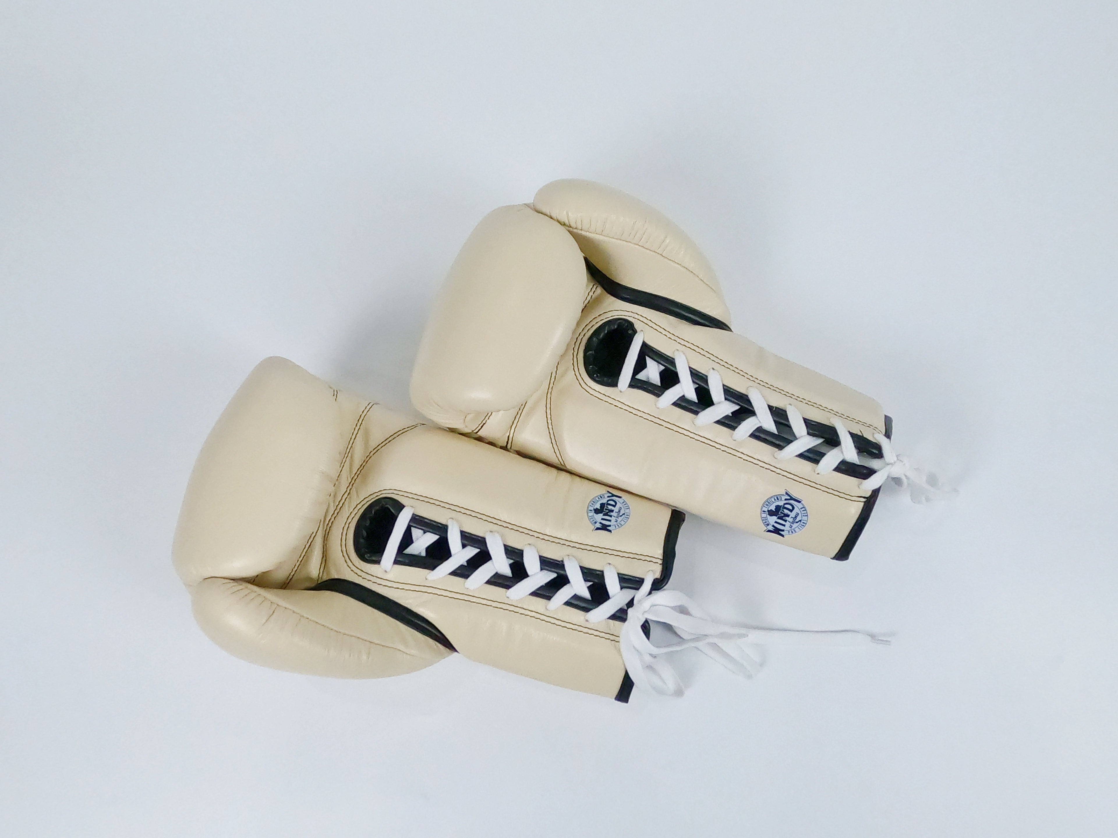 Windy Boxing Gloves Lace up Cream
