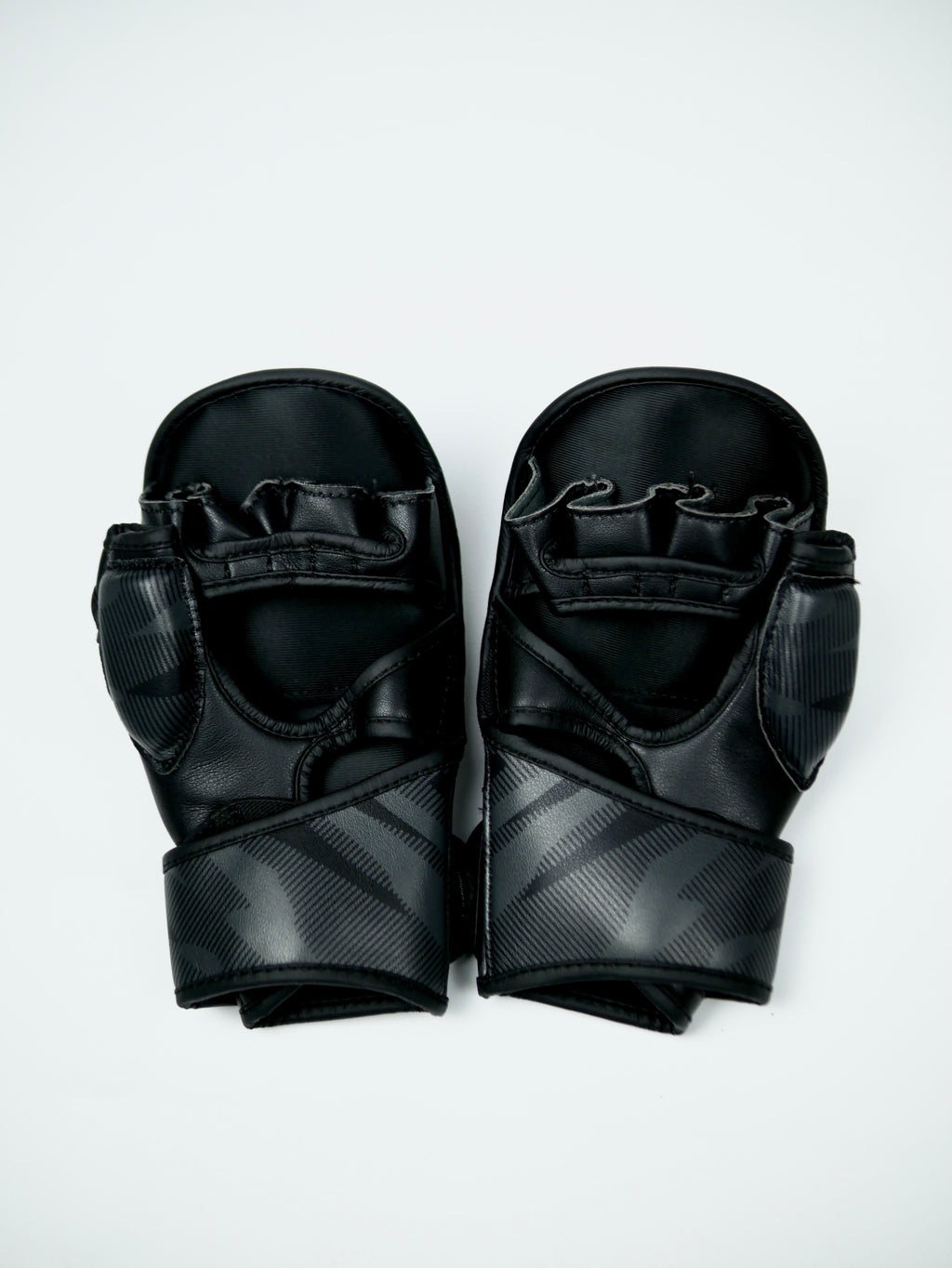 Wicked1 Sparring MMA Gloves UPSET Black — view 2, fight gear Phuket | MMAGuy
