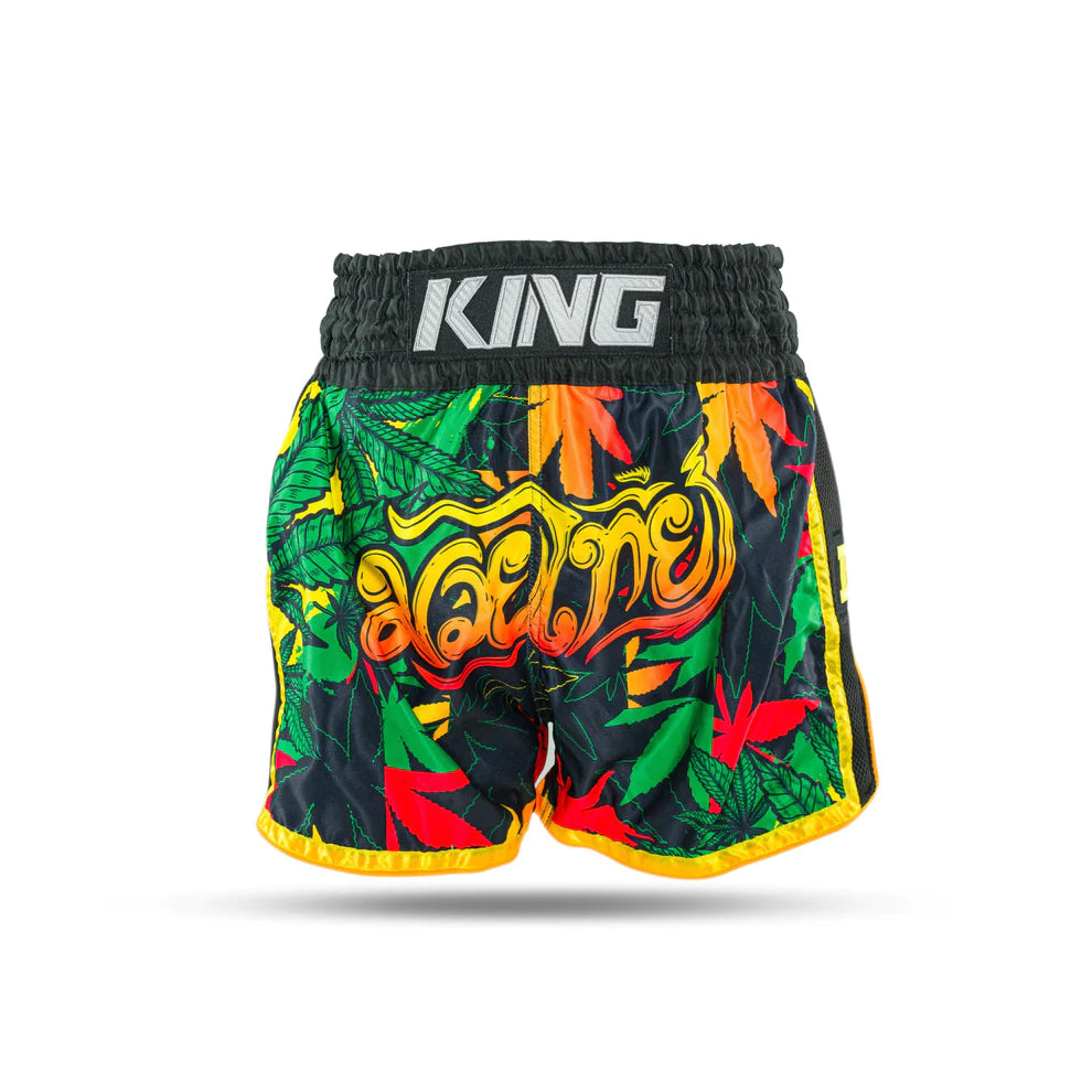 King Pro Shorts Jungle: Muay Thai shorts with tropical leaf design and yellow trim