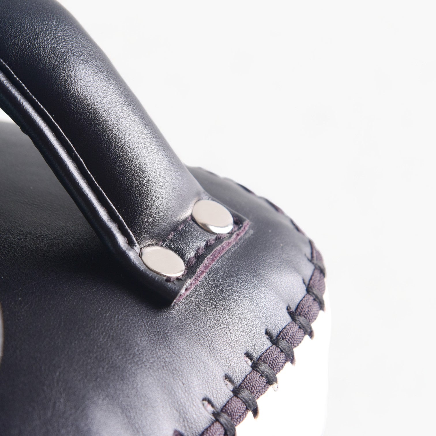 Raja Kicking Pads — Black White (Single Pad) — MMAGuy fight gear Phuket
