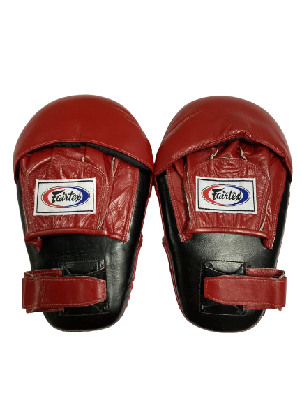 Fairtex Hybrid Mitts FMV8 Pro Angular Black/Red — MMAGuy fight gear Phuket