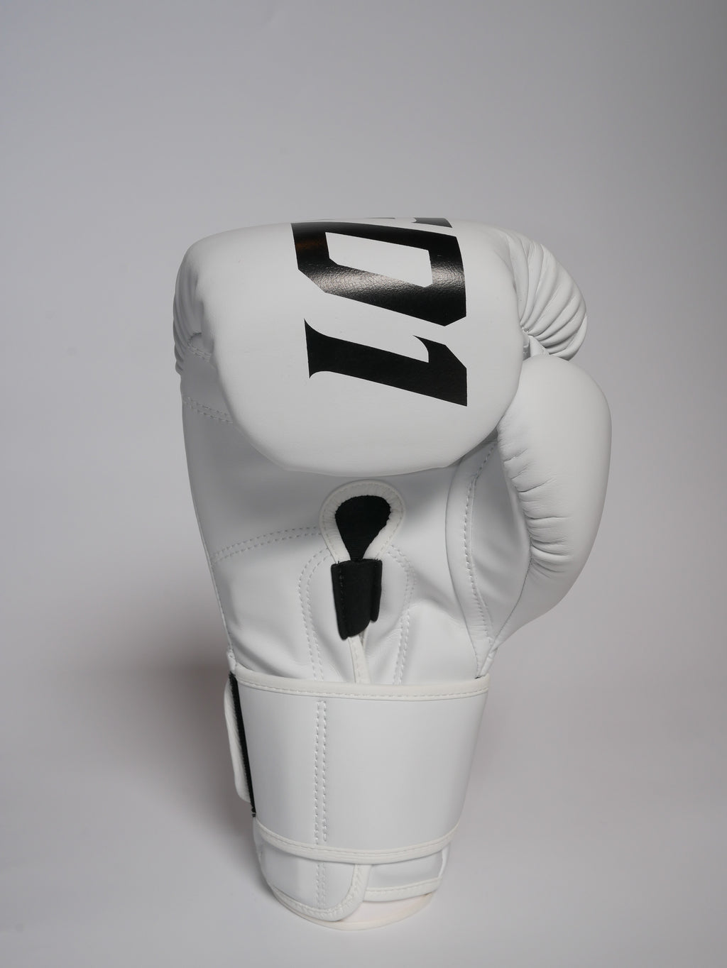 Wicked1 Training Gloves (PU) White/Black — view 5, fight gear Phuket | MMAGuy