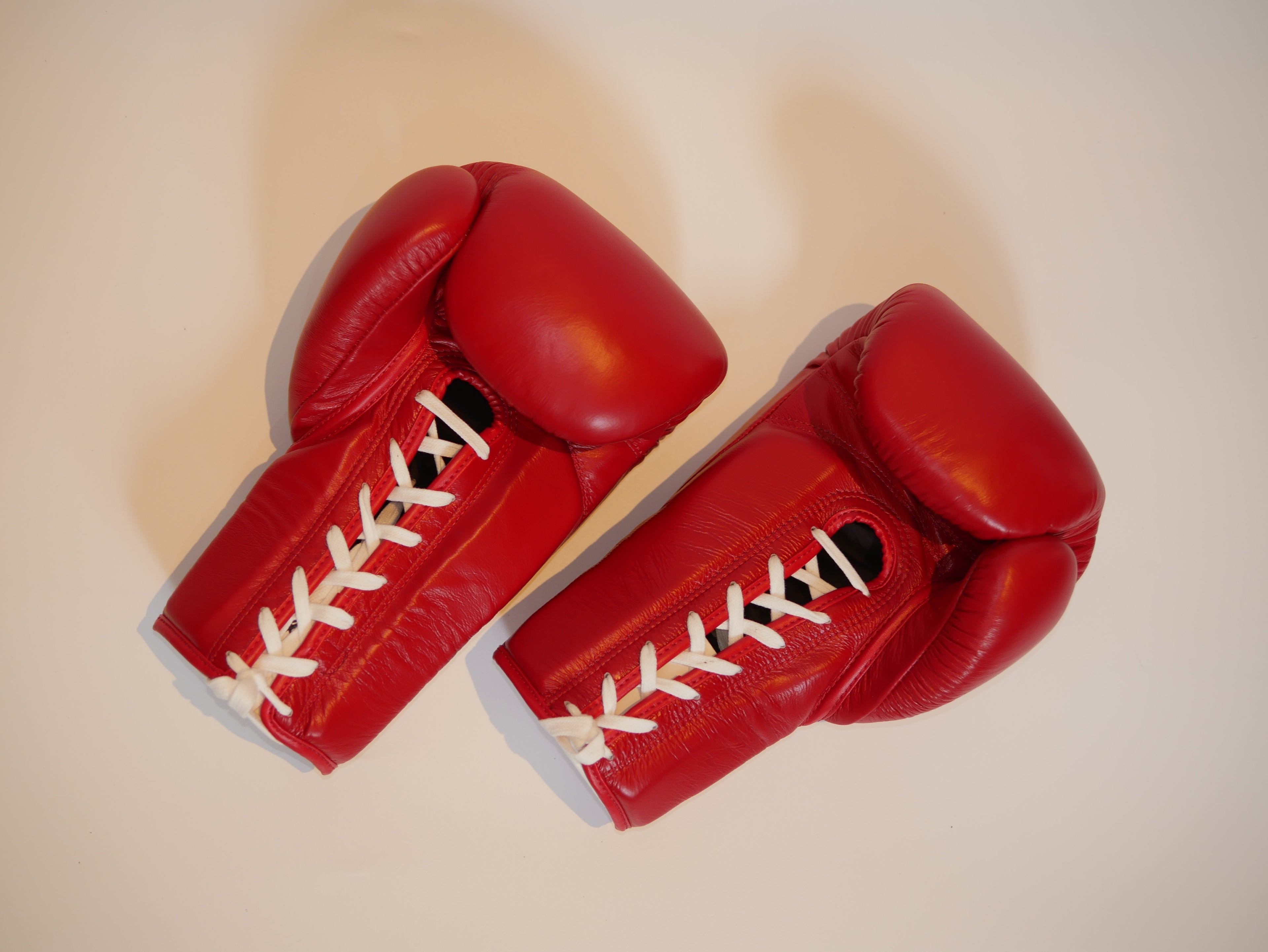Windy Boxing Gloves Lace up Red — view 3, fight gear Phuket | MMAGuy
