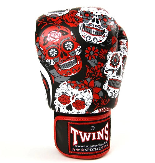 Twins Special GLOVES FBGVL3-53 SKULL RED/BLACK — view 5, fight gear Phuket | MMAGuy