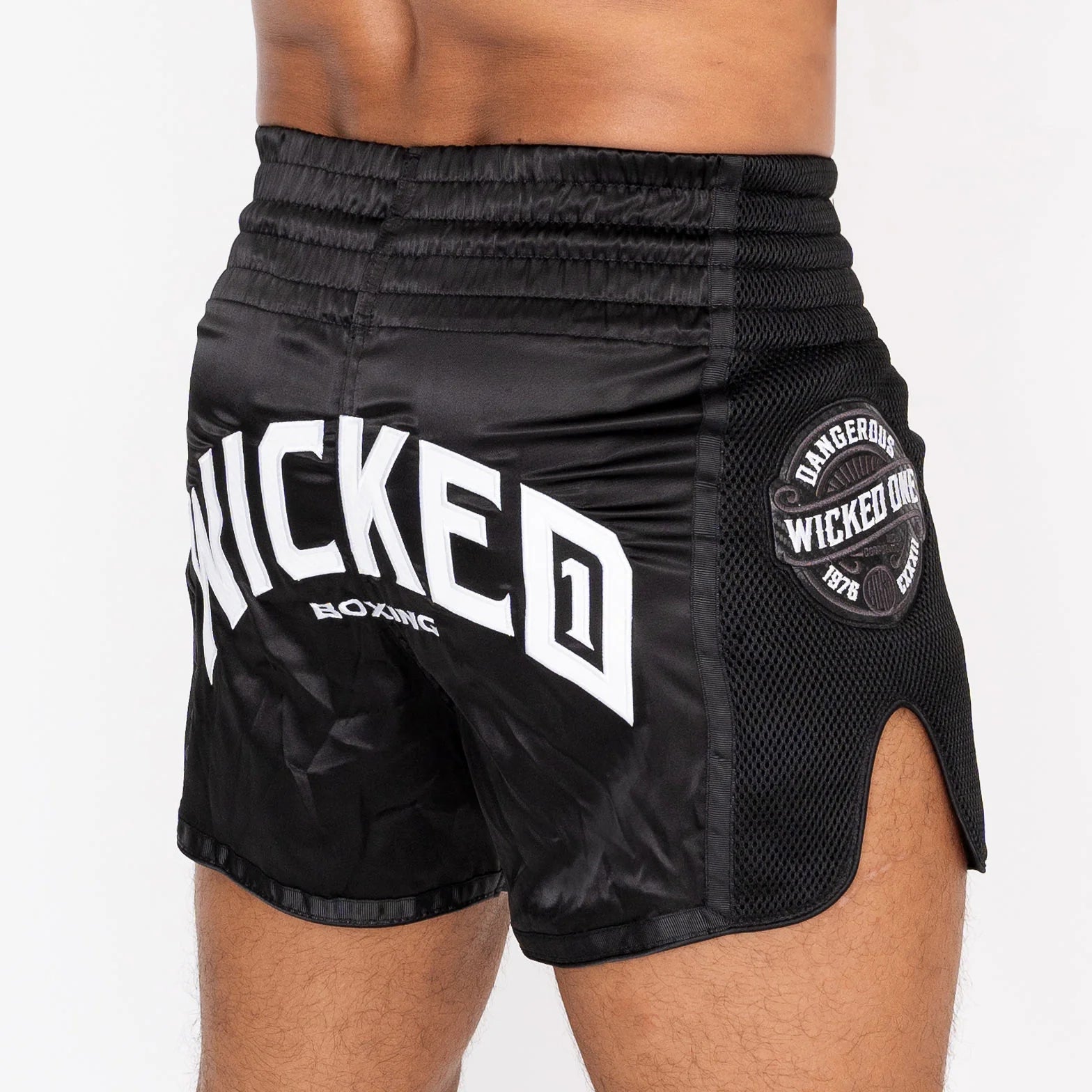 Wicked1 MUAY THAI SHORT BLOCK BLACK