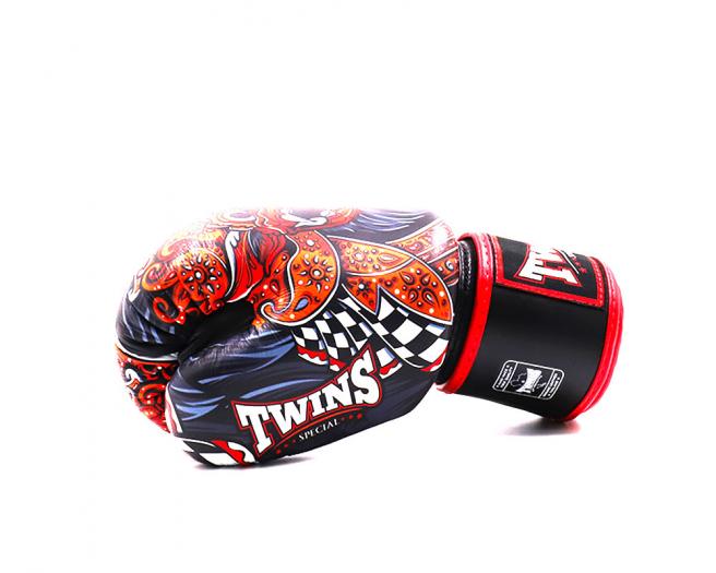 Twins Special Gloves FBGVL3-59 ”Barong” — view 3, fight gear Phuket | MMAGuy