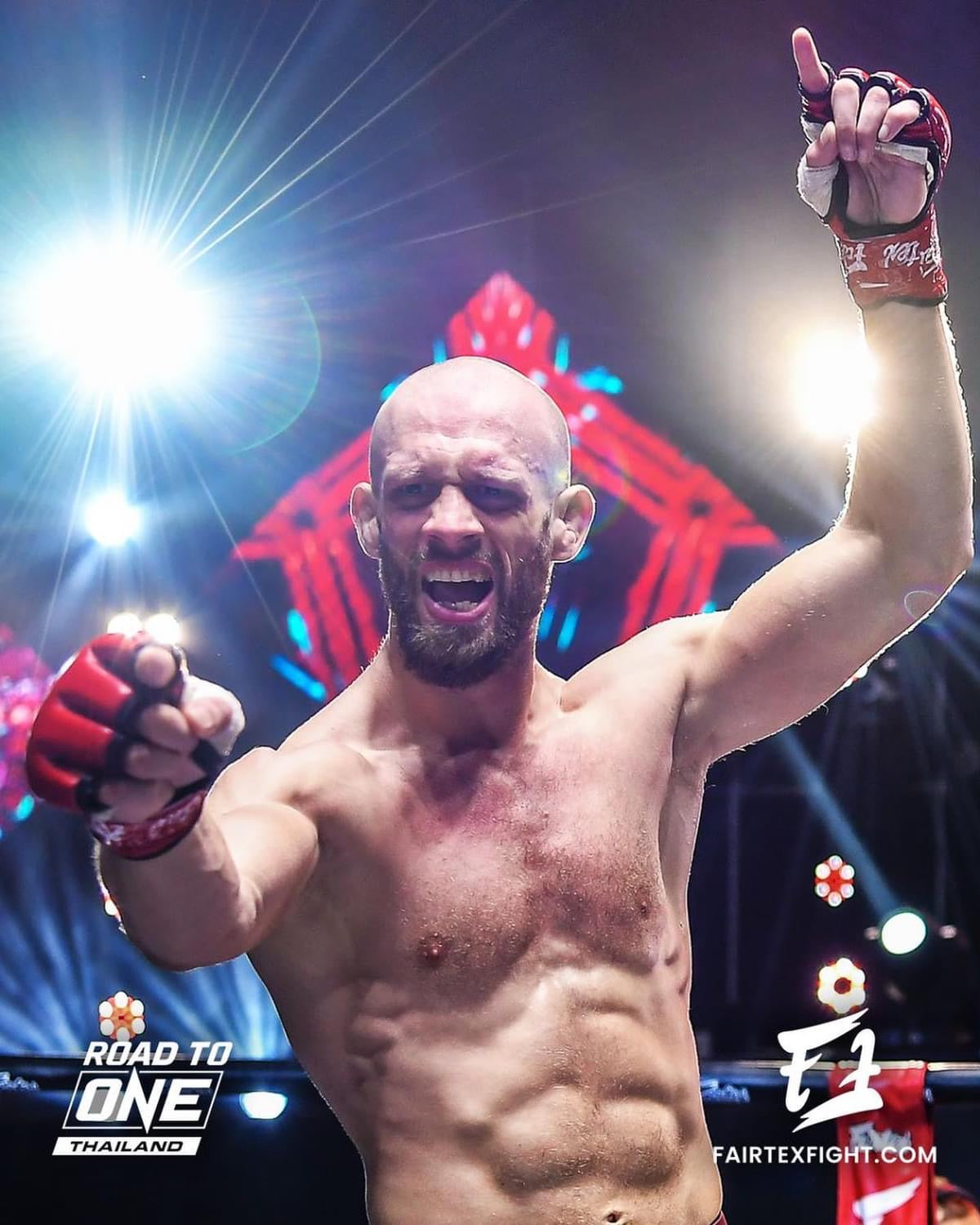 Elias competing at Road to One Thailand — MMA coaching and fight-camp planning at MMAGuy, Chalong, Phuket