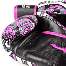 Twins Special GLOVES FBGVL3-53 SKULL PINK/BLACK — view 3, fight gear Phuket | MMAGuy